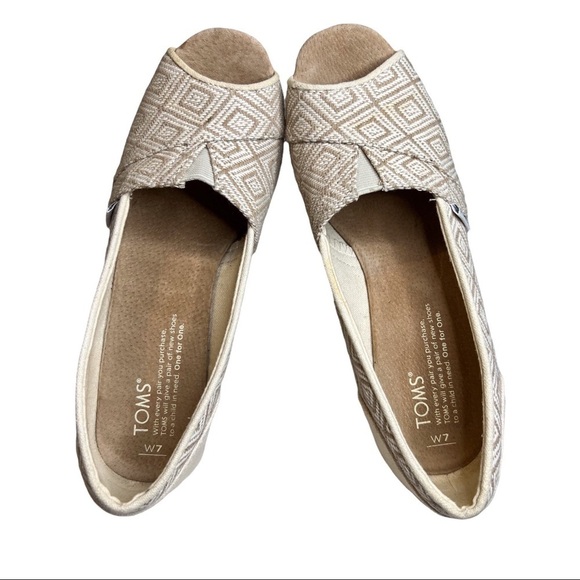 Toms Stella Beige Diamond Print Peep Toe Wedge Cork Heels - Picture 7 of 16